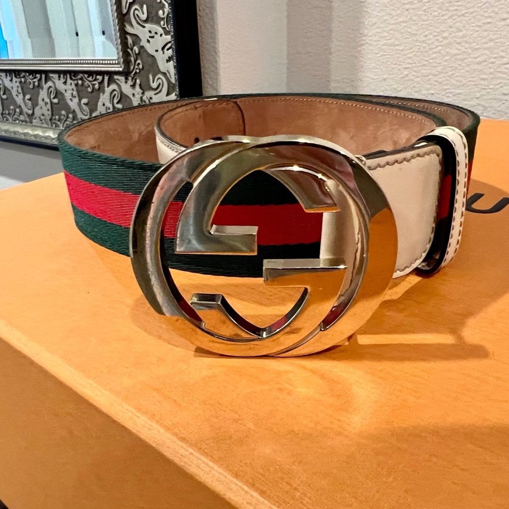 Gucci Web belt with G buckle - Picture 1 of 8